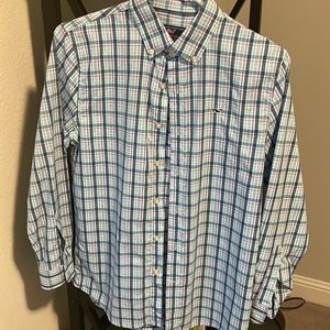 Vineyard Vines boys button down size medium